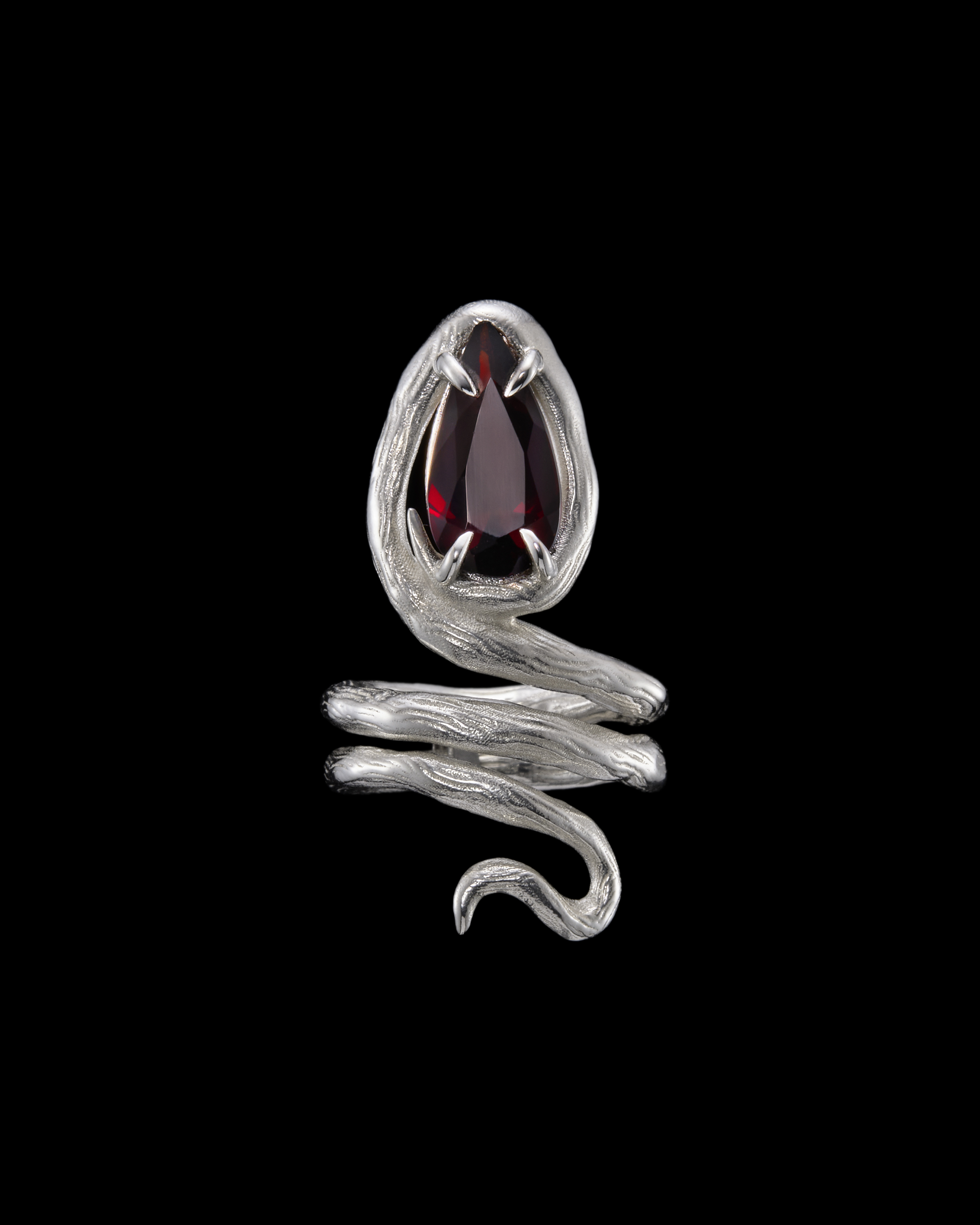 Secret Garden Nail Ring